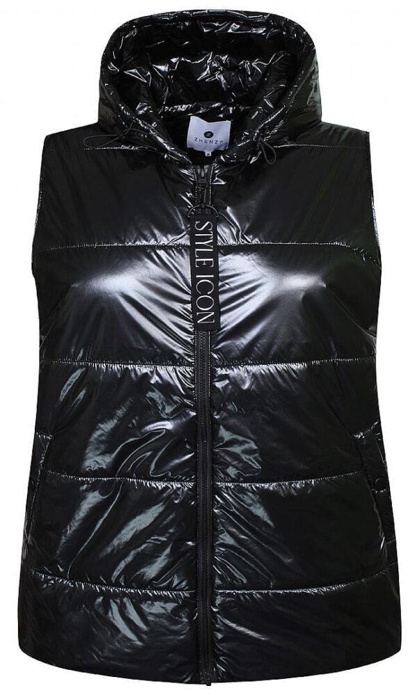 Zhenzi - Cool vest i et blank look